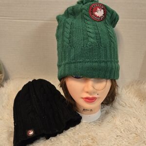 Canada Weather Gear Green and Black Women's Beanie Set